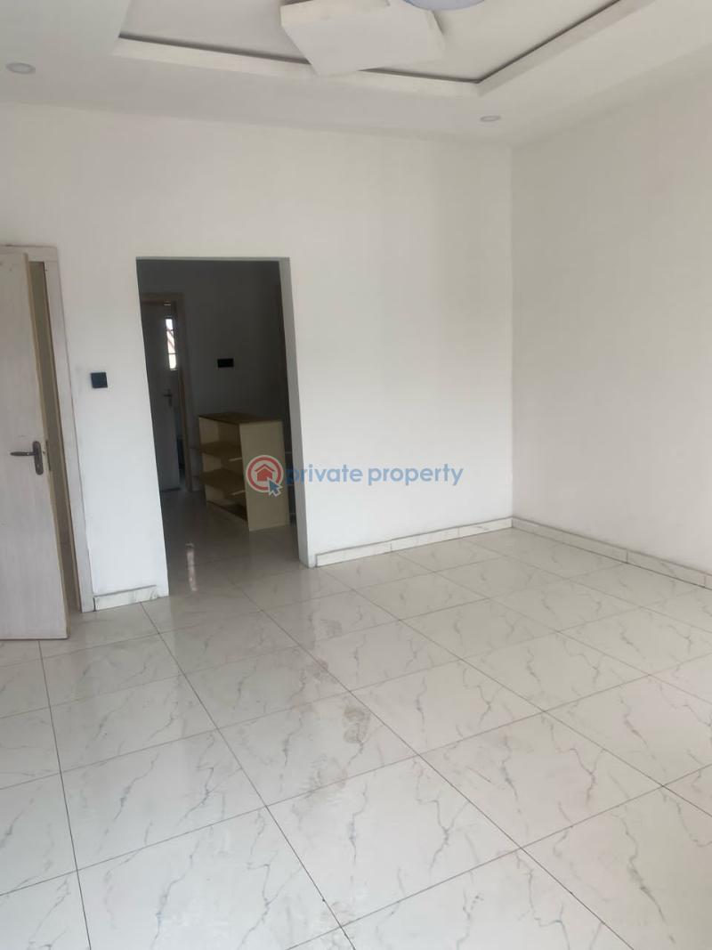 4 bedroom Terraced Duplex For Sale Agungi Lekki Lagos - 15