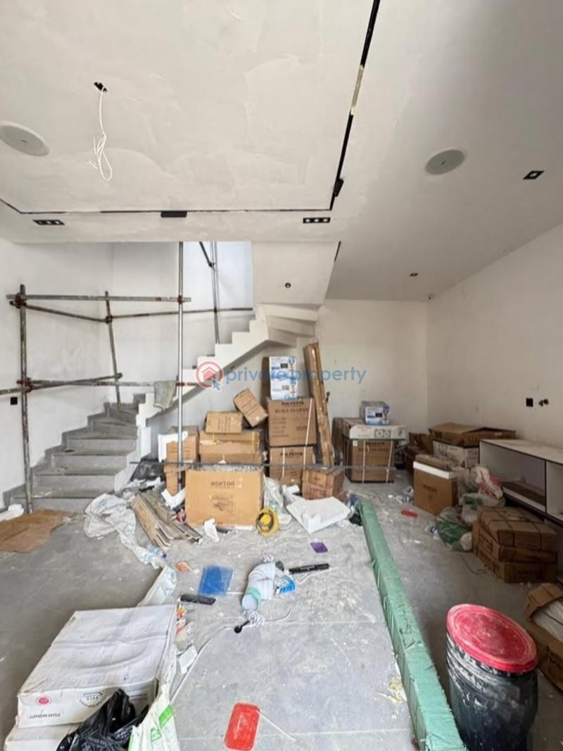 4 bedroom Terraced Duplex For Sale Adelabu Surulere Lagos - 6