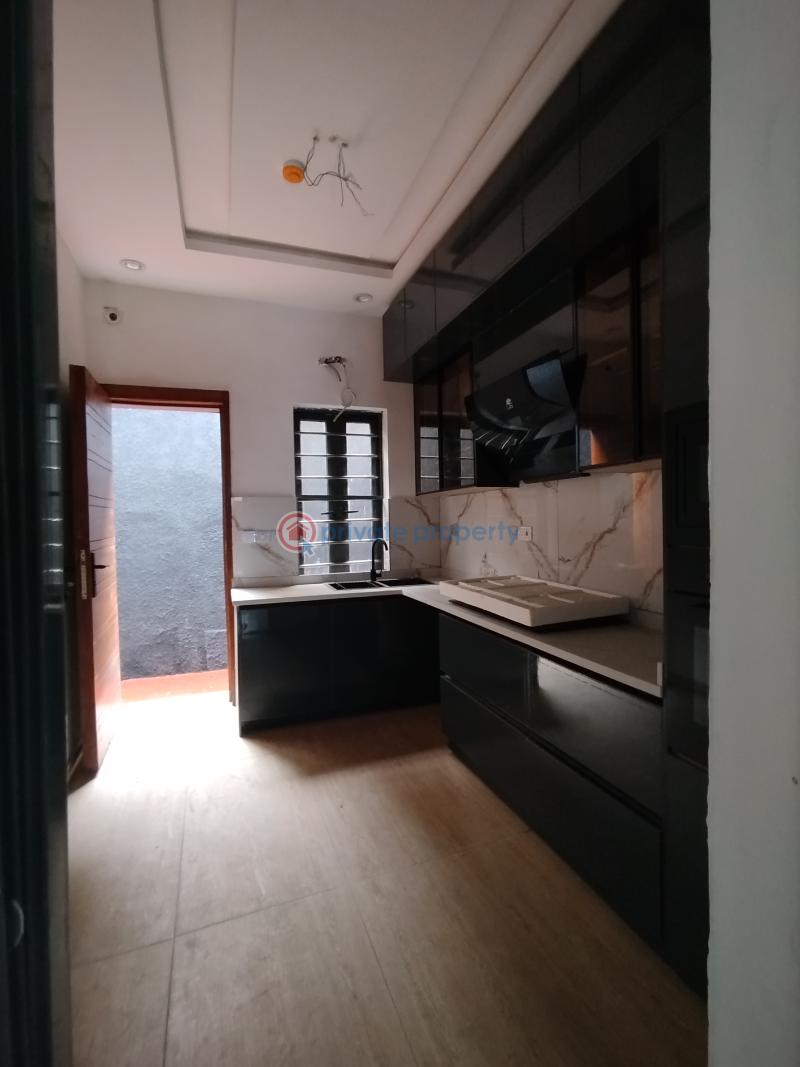 4 bedroom Terraced Duplex For Sale Maryland Lagos - 16