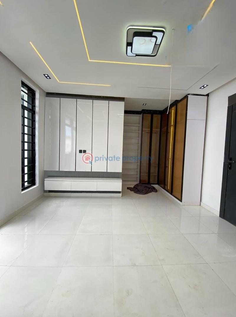 4 bedroom Terraced Duplex For Sale Ikota Lekki Lagos - 8