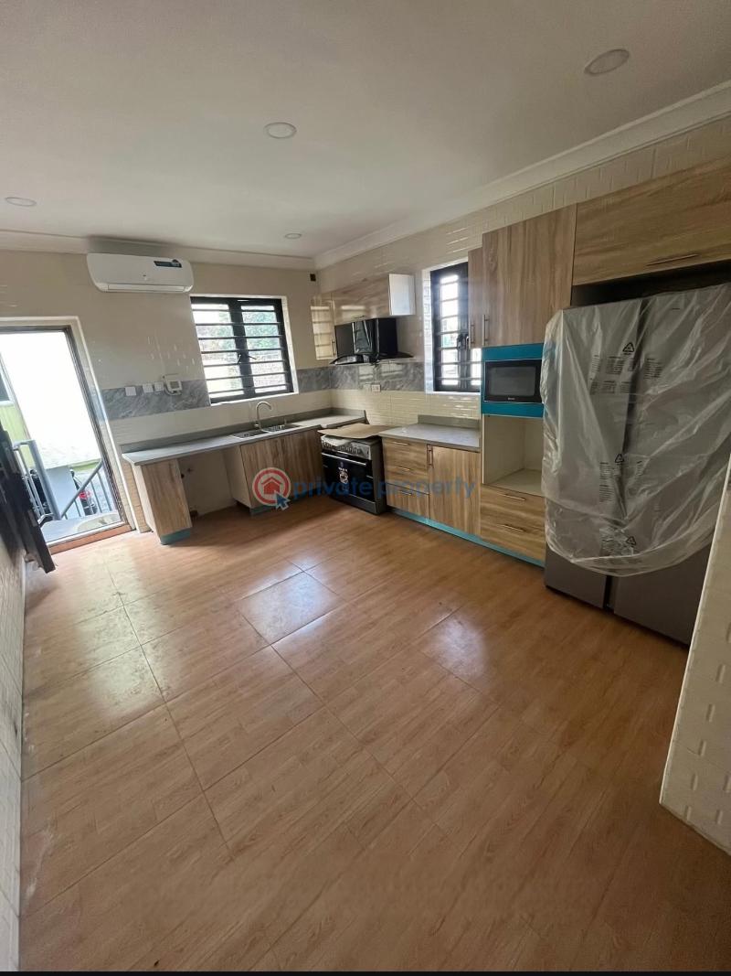 4 bedroom terrace duplex with a bq at shonibare estate maryland - 11 4 bedroom Terraced Duplex For Sale Maryland Ikeja Lagos Shonibare Estate Maryland Lagos - 11