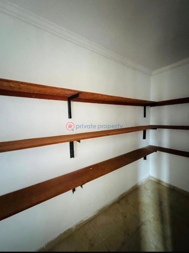 4 bedroom Terraced Duplex For Sale Alagomeji Yaba Lagos - 10