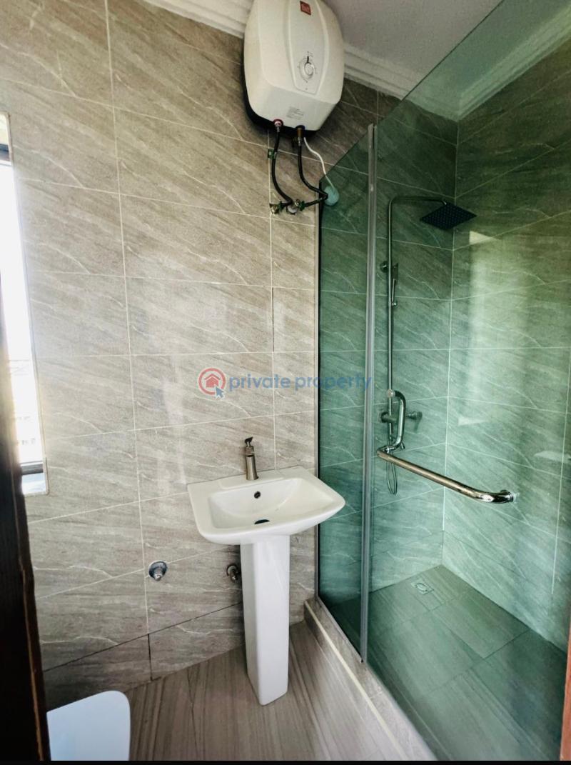 4 bedroom Terraced Duplex For Sale Alagomeji Yaba Lagos - 11