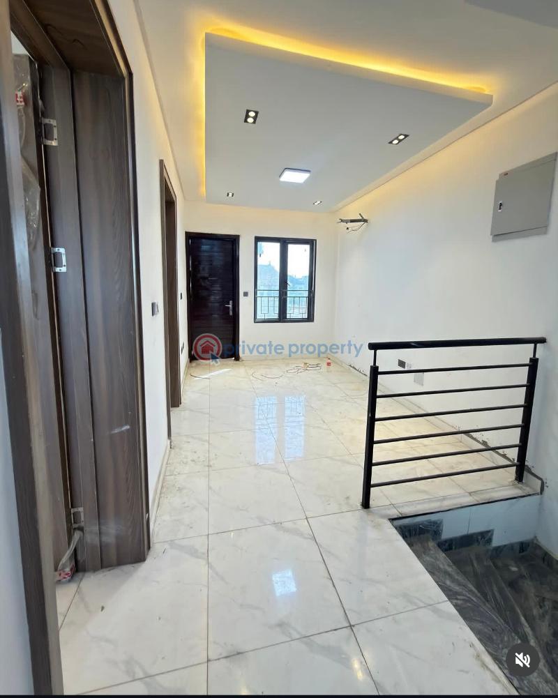 4 bedroom Terraced Duplex For Sale Ogudu GRA Lagos - 8