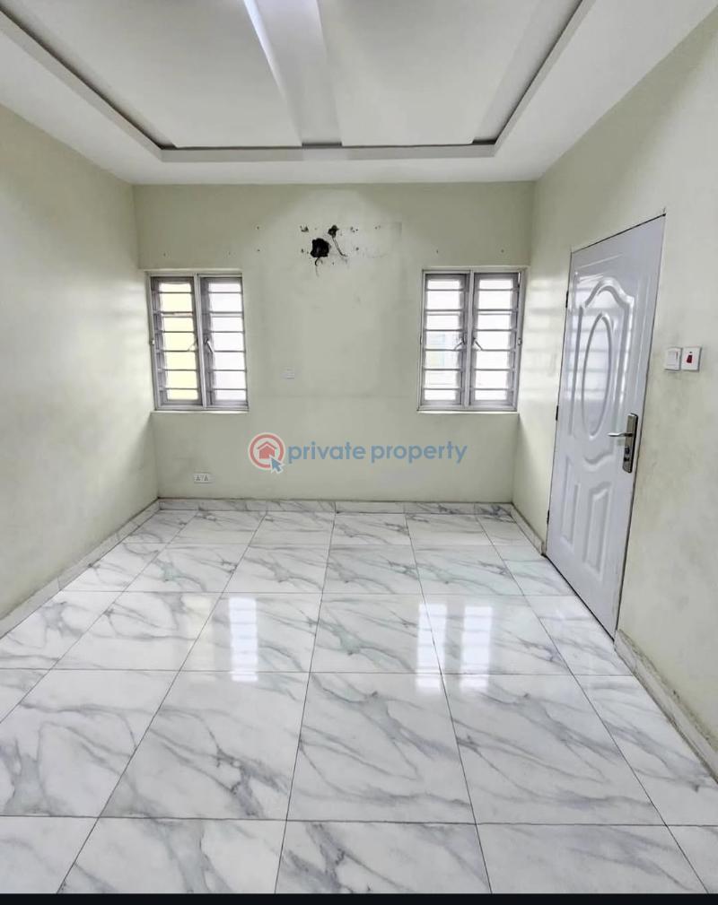 4 bedroom Terrace For Sale Ilupeju Lagos - 8