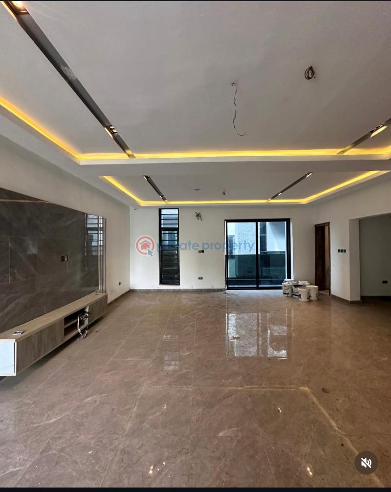 4 bedroom terrace duplex with a  pool in lekki - 1 4 bedroom Terraced Duplex For Sale Ologolo Lekki Lagos - 1