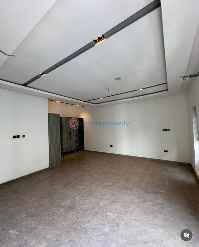 4 bedroom terrace duplex with a  pool in lekki - 5 4 bedroom Terraced Duplex For Sale Ologolo Lekki Lagos - 5