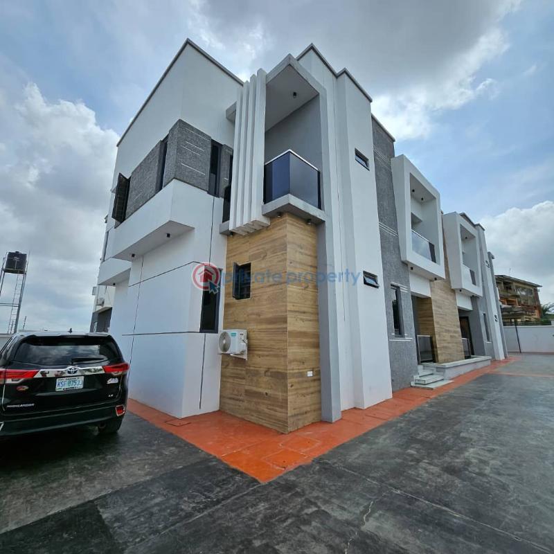 4 bedroom Terraced Duplex For Rent Carlton Gate Estate Akobo Ibadan Oyo - 0