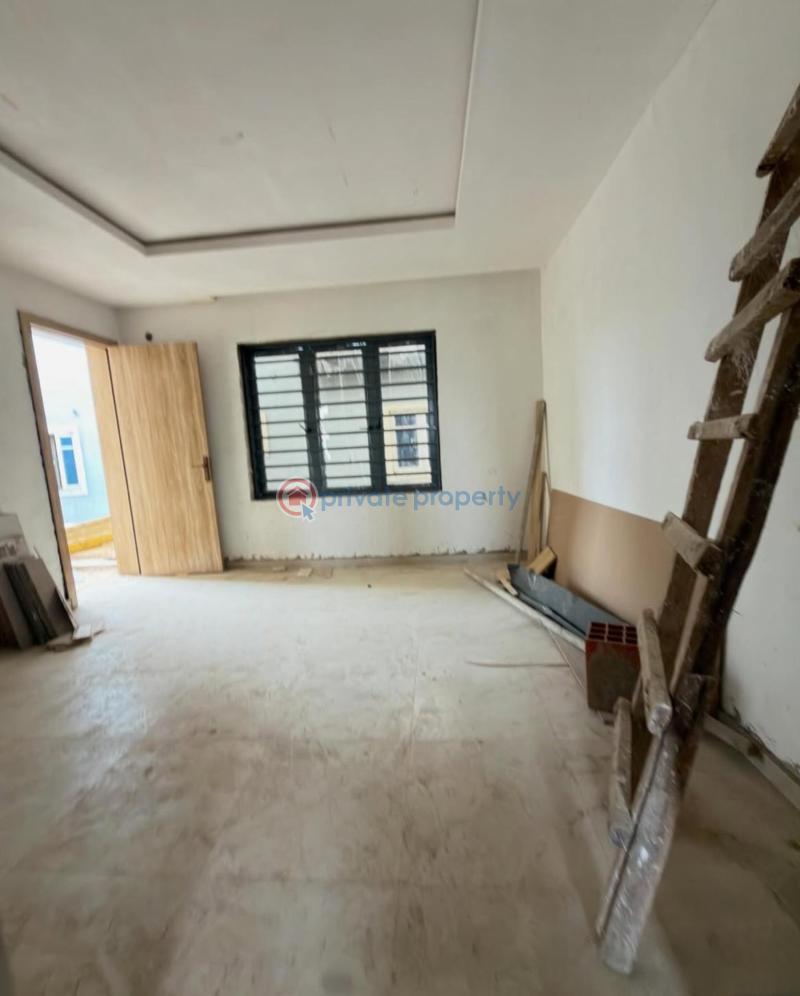 4 bedroom Terraced Duplex For Sale Mende Maryland Lagos - 2