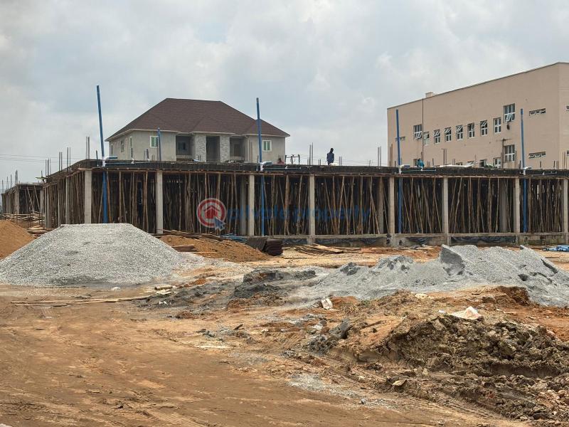 4 bedroom Terraced Duplex For Sale Kado Abuja Phase 2  - 2