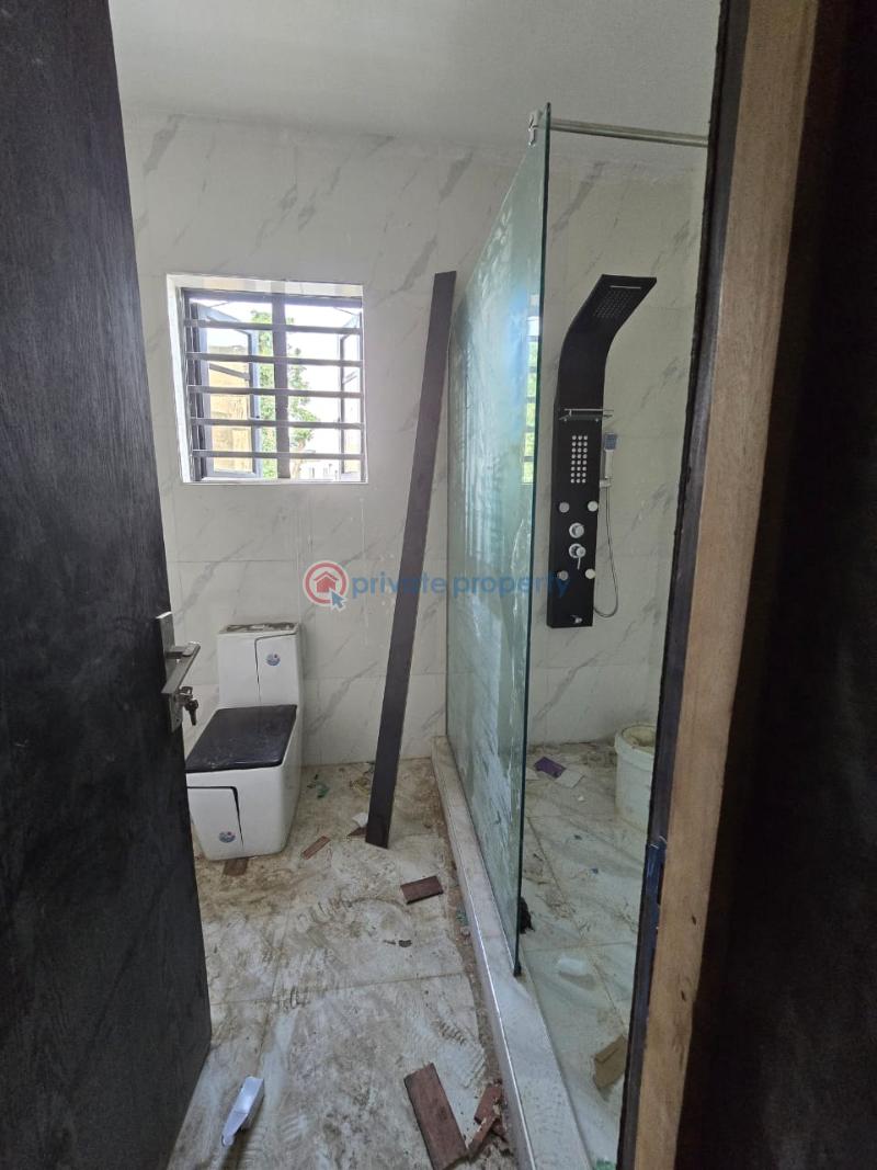 4 bedroom House For Sale Okupe Estate45 Maryland Lagos - 10