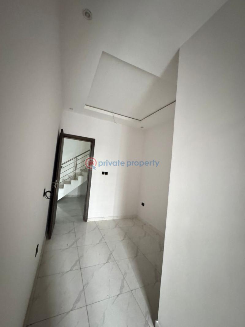 4 bedroom Terraced Duplex For Sale Lekki Scheme 2 Lekki Lagos - 5
