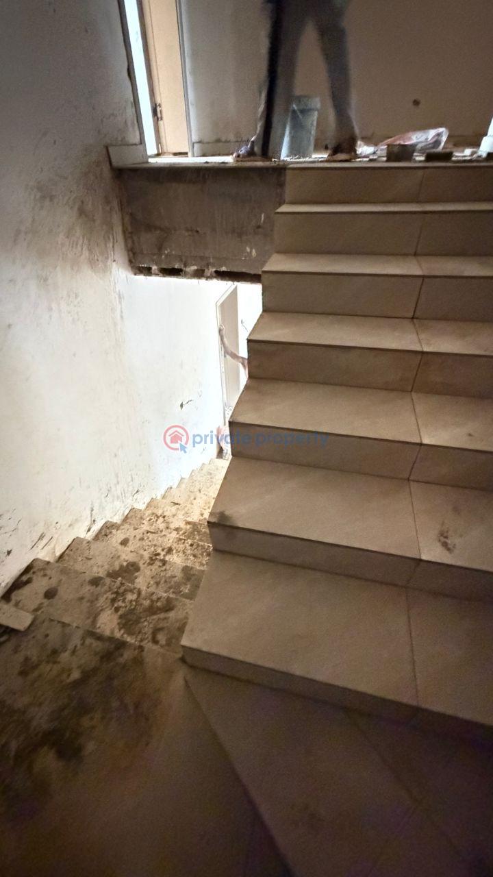 4 bedroom Terraced Duplex For Sale Kaura Abuja Phase 2  - 3