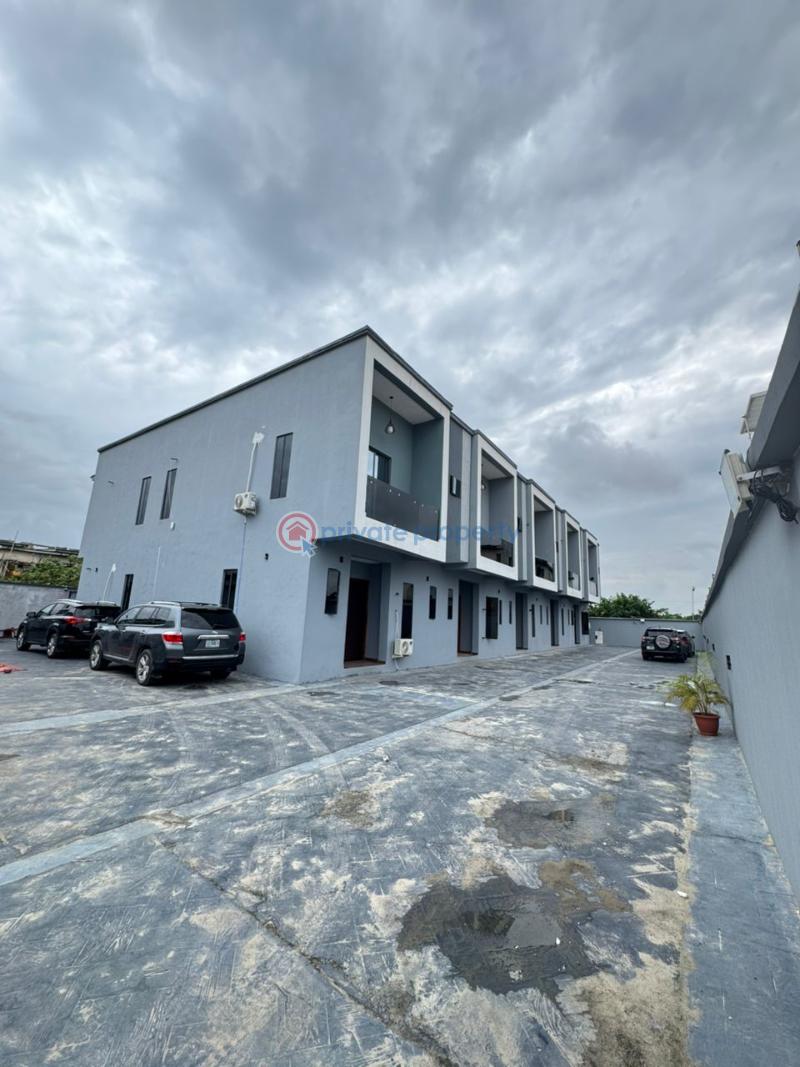 4 bedroom Terrace For Sale Lekki Scheme 2 Ajah Lagos - 1