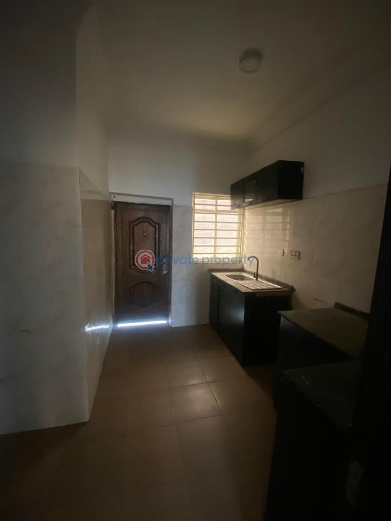 4 bedroom House For Rent In A Gated Estate Pinnacle Filling Station Marw Lekki Phase 1 Lagos - 2