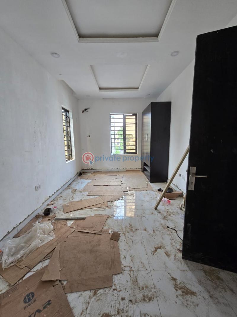 4 bedroom House For Sale Okupe Estate45 Maryland Lagos - 4