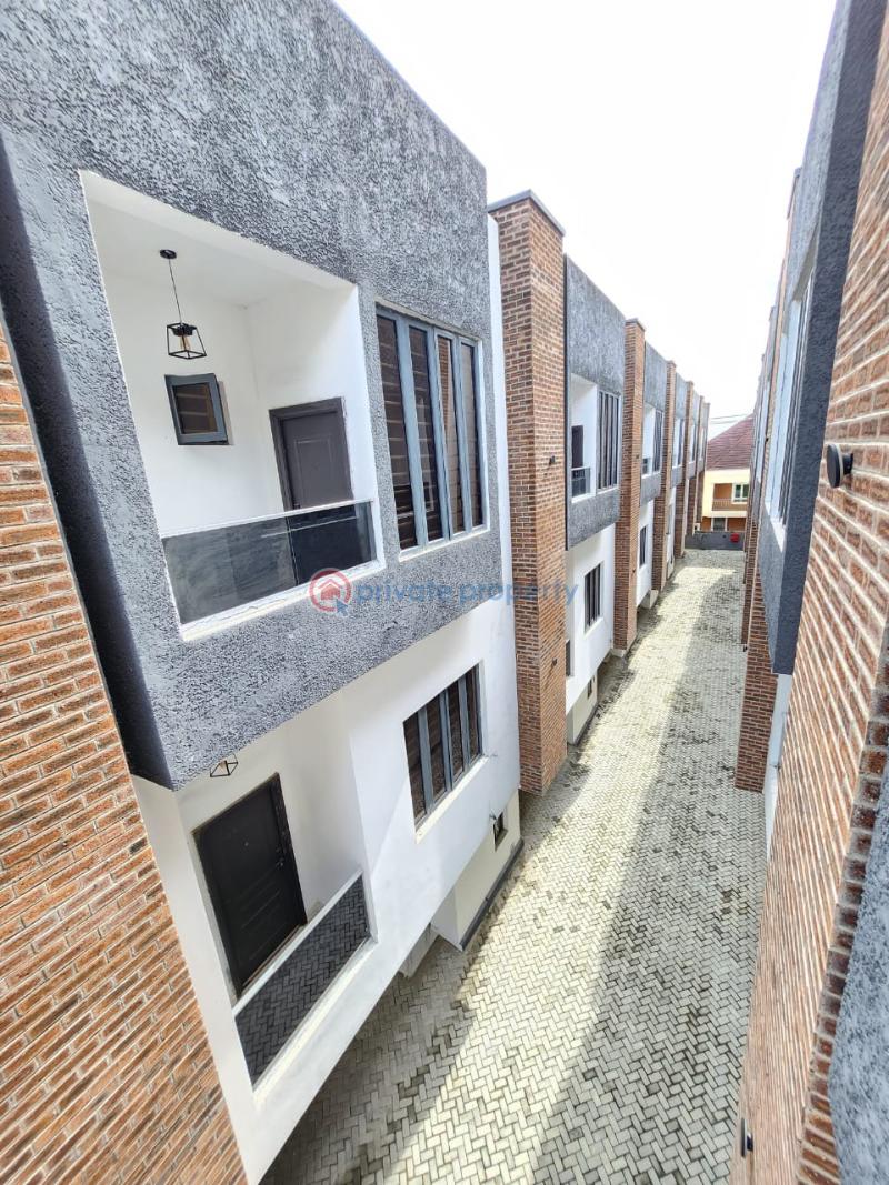 4 bedroom Terraced Duplex For Sale Ologolo Lekki Lagos - 2