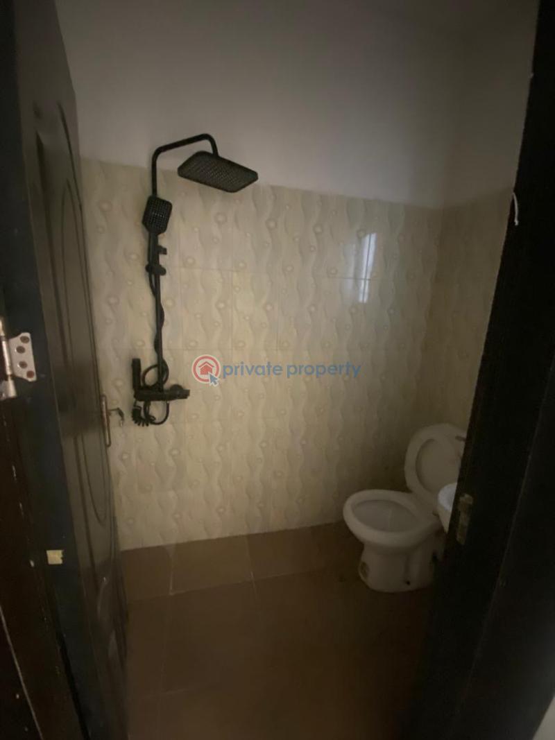 4 bedroom House For Rent In A Gated Estate Pinnacle Filling Station Marw Lekki Phase 1 Lagos - 8