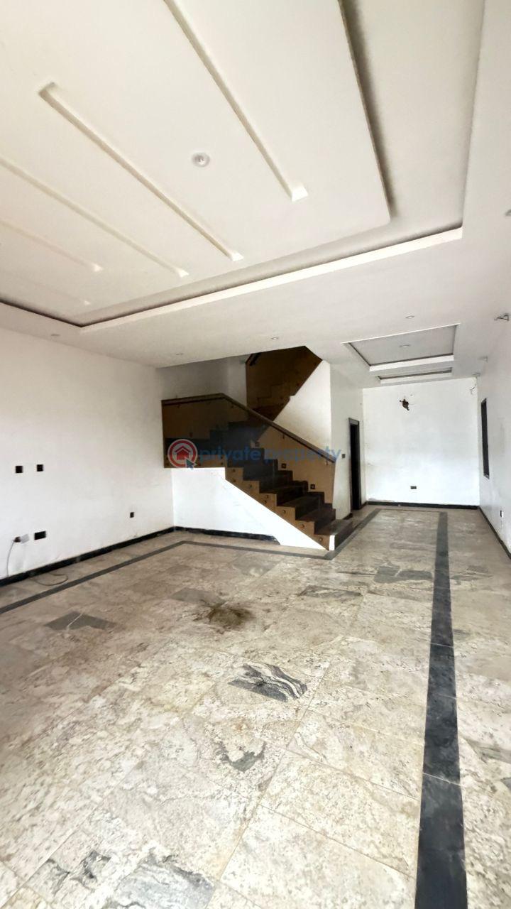 4 bedroom Terraced Duplex For Sale Kaura Abuja Phase 2  - 4