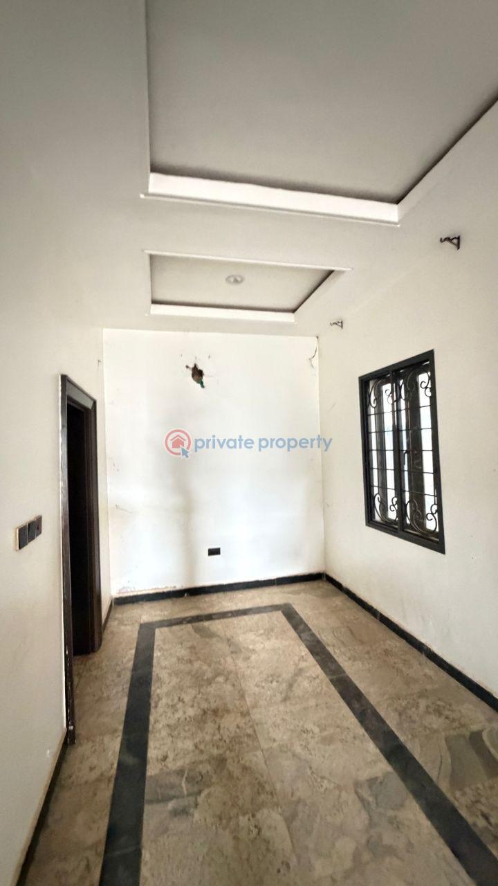 4 bedroom Terraced Duplex For Sale Kaura Abuja Phase 2  - 5