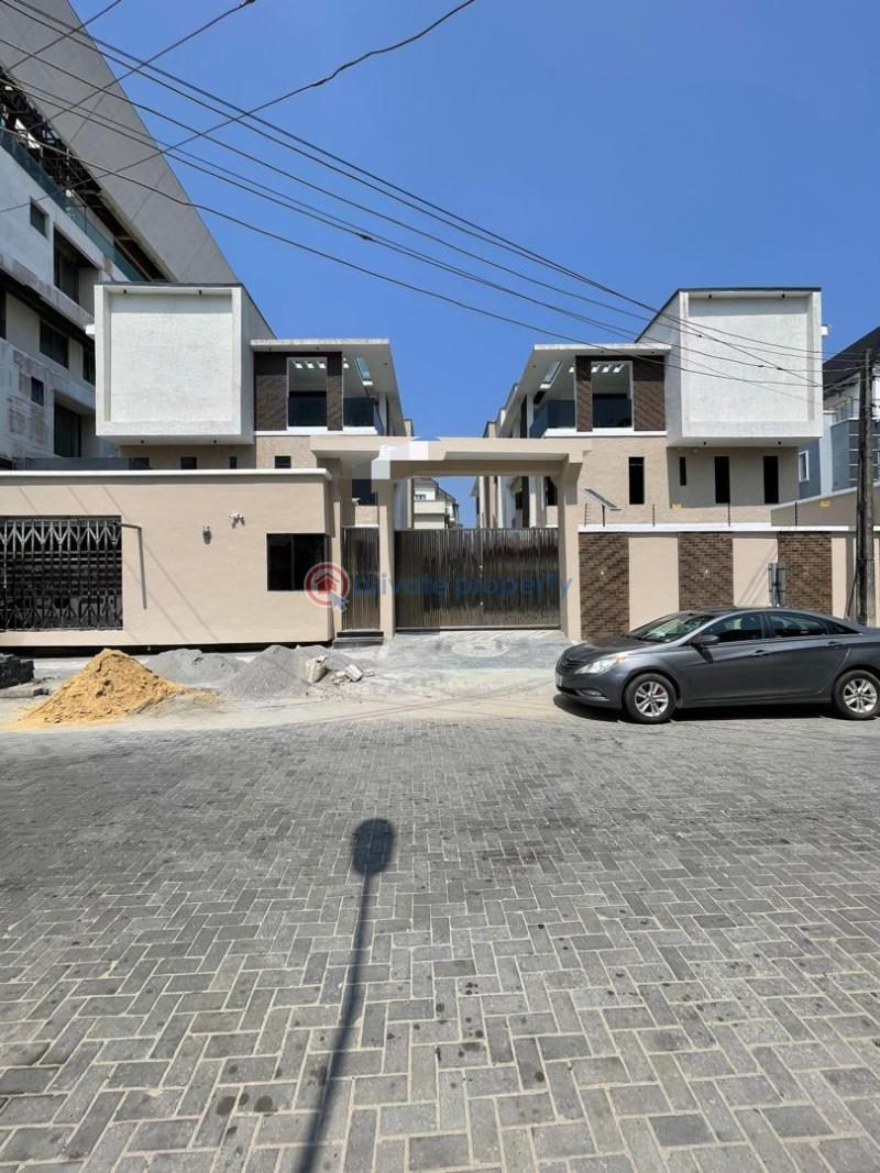 4 bedroom Flat & Apartment For Sale Lekki Phase 1 Lagos - 0