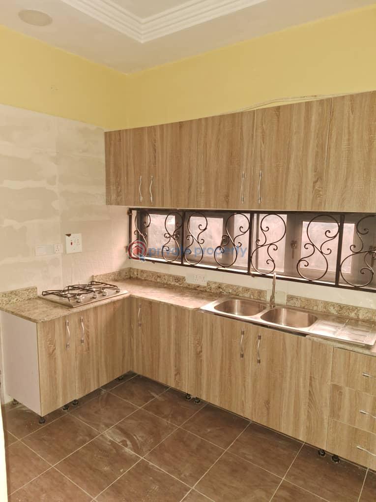 4 bedroom Terraced Duplex For Rent Ilasan Lekki Lagos - 2