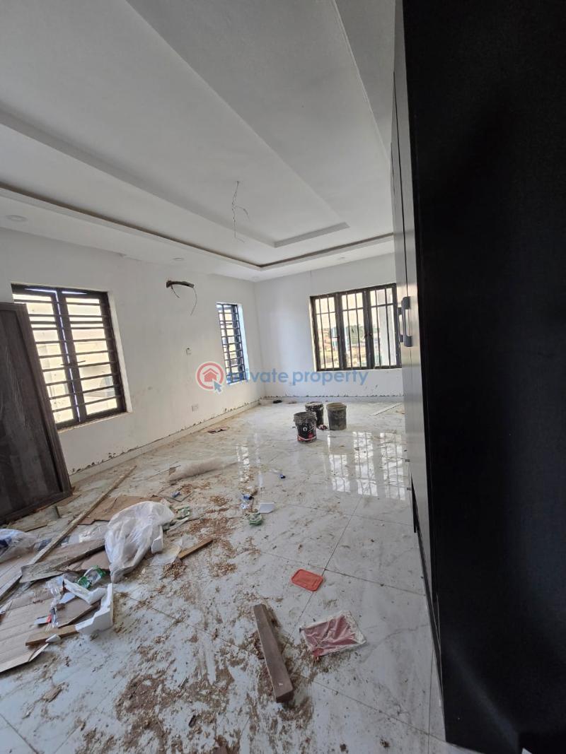 4 bedroom House For Sale Okupe Estate45 Maryland Lagos - 9