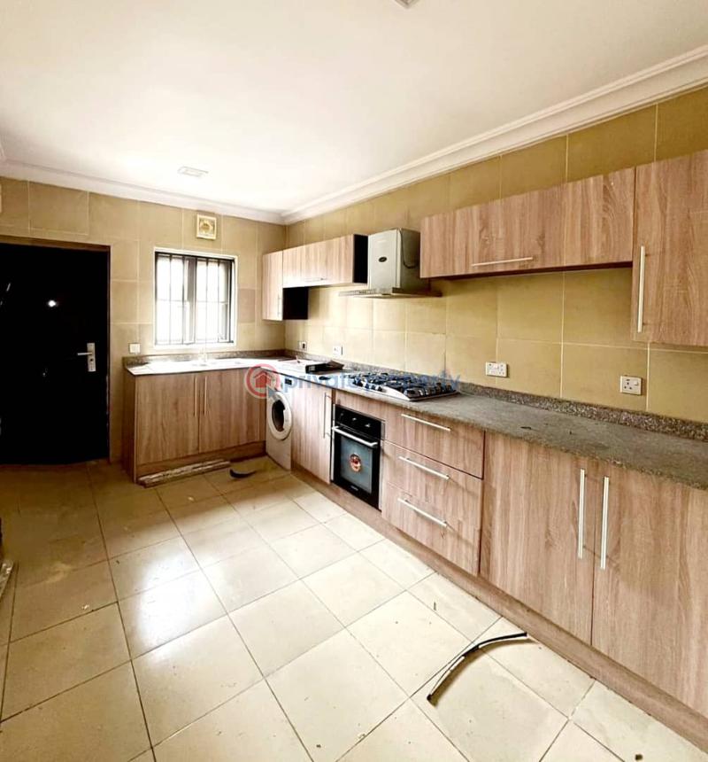4 bedroom Terraced Duplex For Rent Chevron Drive Lekki Lagos - 5