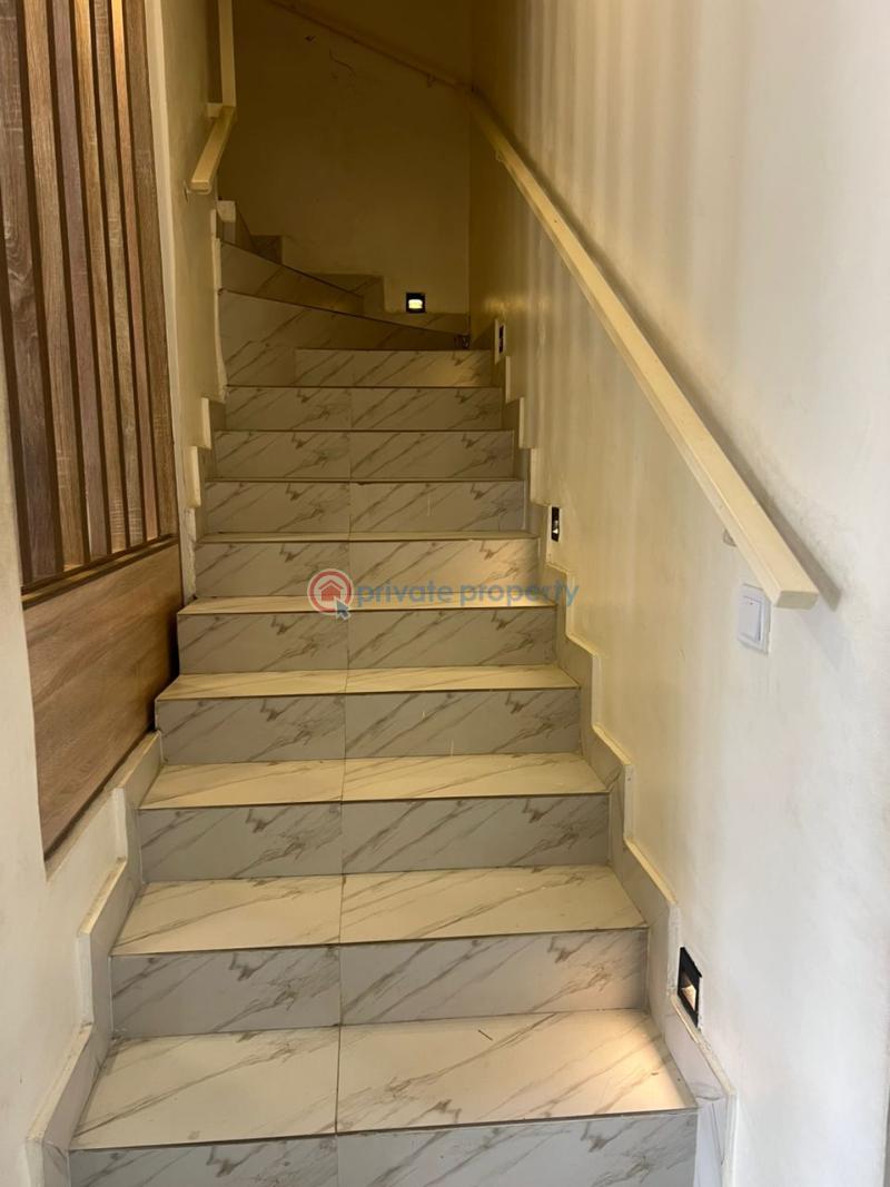 4 bedroom Terraced Duplex For Sale Magodo Gra Phrase 1 Magodo Kosofe/Ikosi Lagos - 13