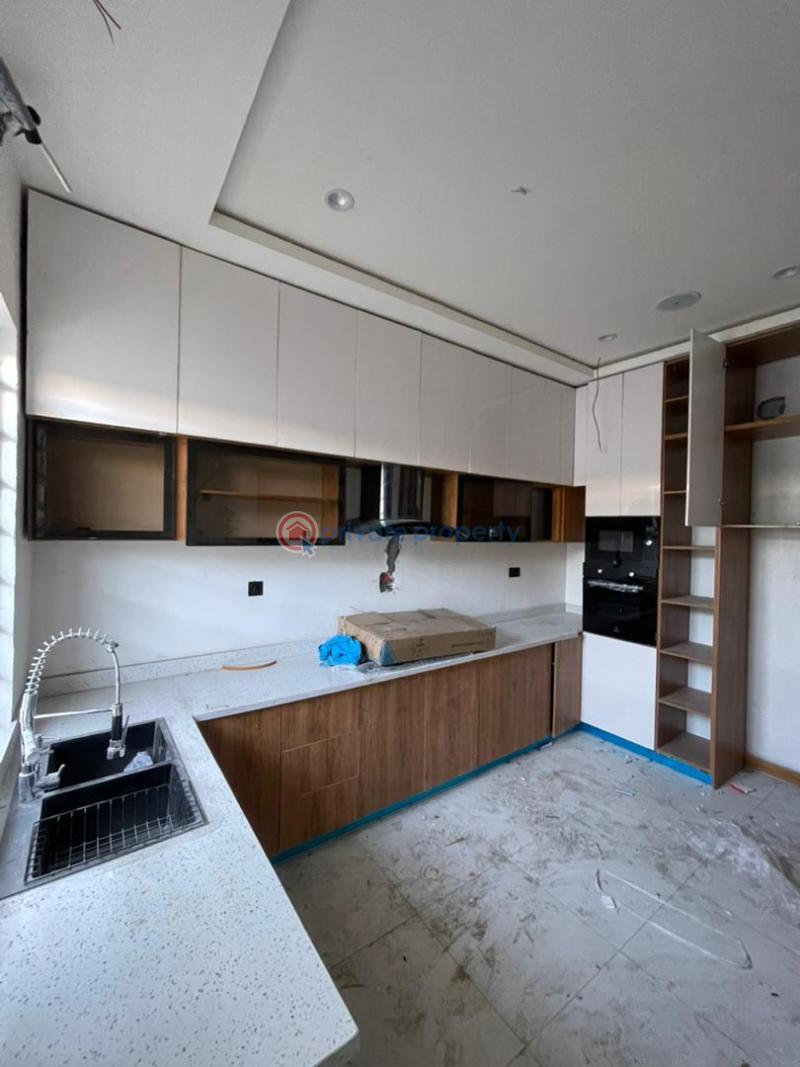 4 bedroom Terraced Duplex For Sale Ikate Lekki Phase 1 Lekki Phase 1 Lagos - 2