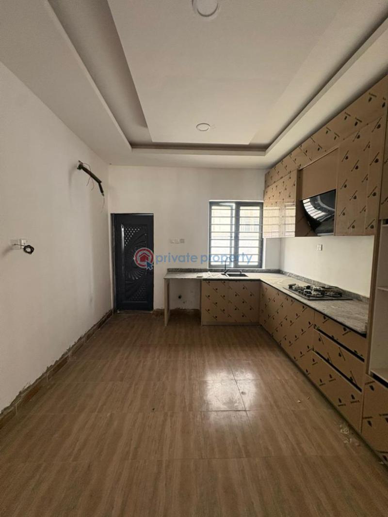 4 bedroom Terraced Duplex For Sale Chevron Drive Lekki Lagos - 1