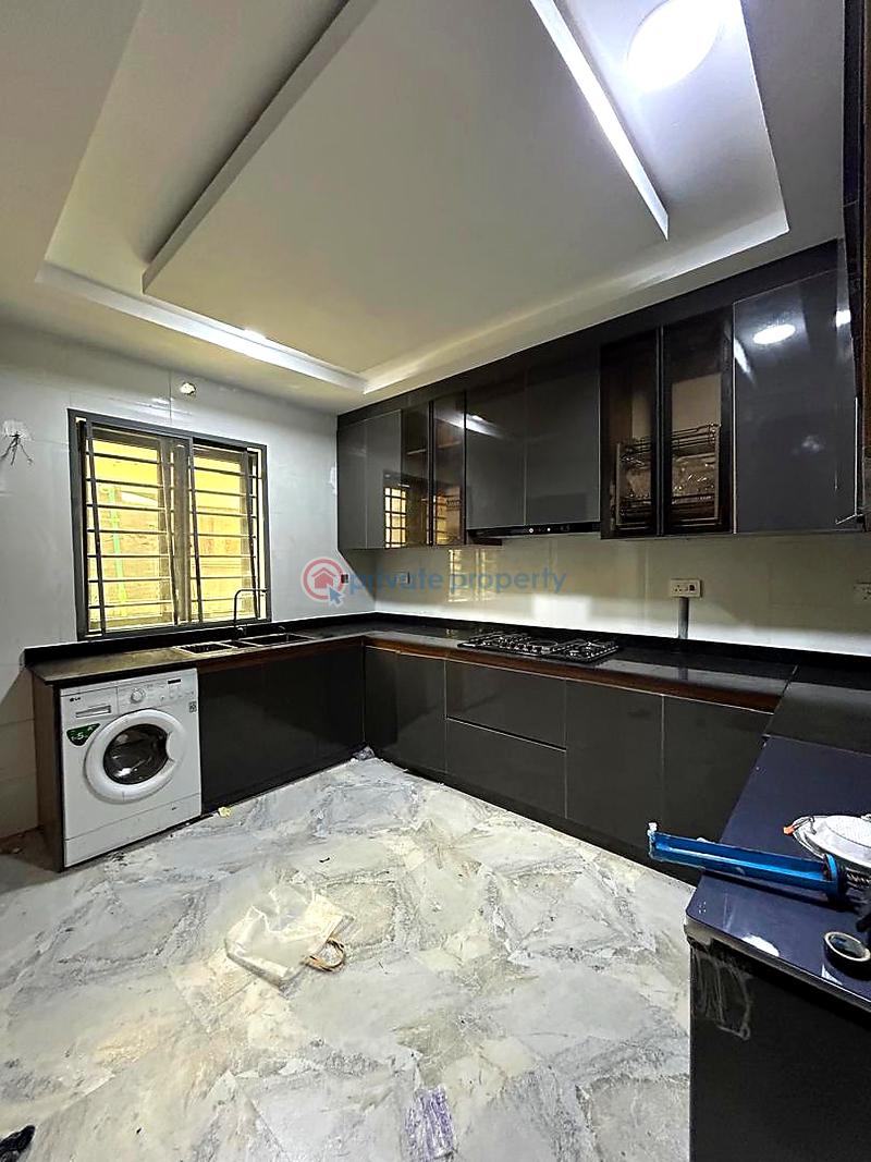4 bedroom House For Rent Lekki Lagos - 1