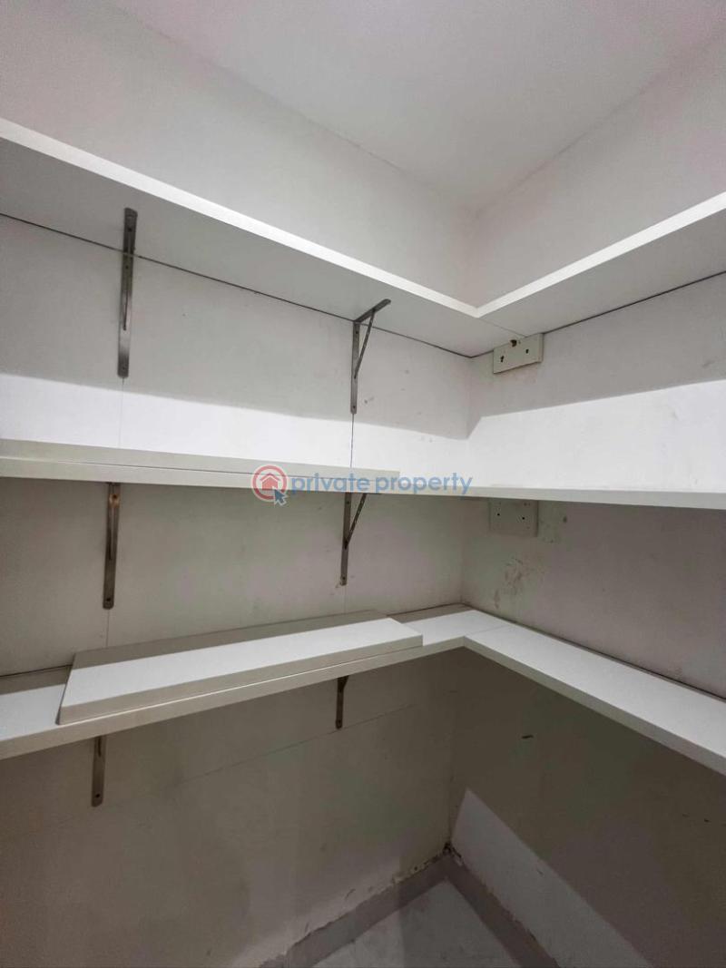 4 bedroom Terrace For Sale Chevron Drive Lekki Lagos - 12