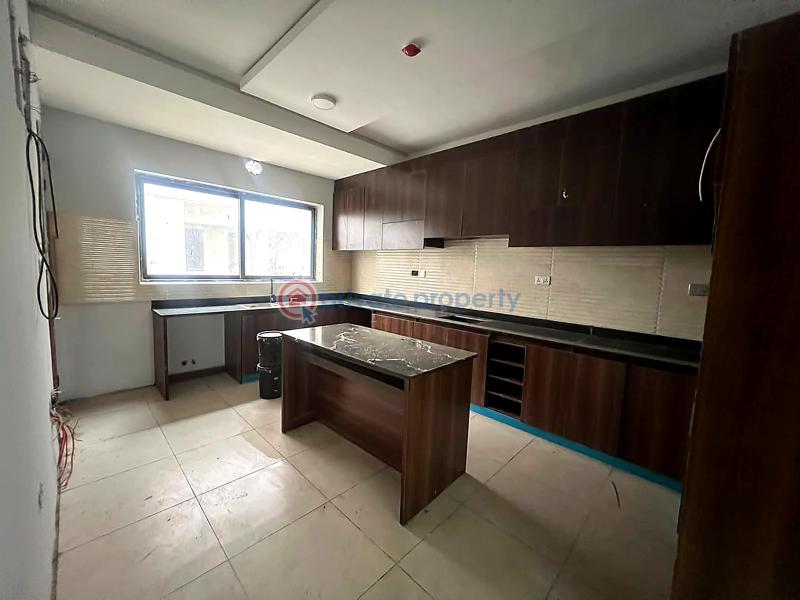 4 bedroom House For Rent Lekki Phase 1 Lagos - 3