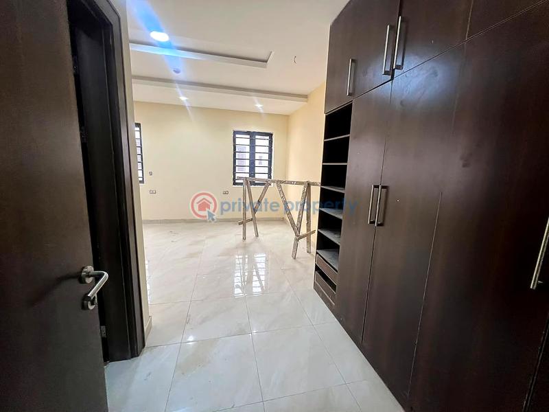 4 bedroom House For Rent Lekki Phase 1 Lagos - 2