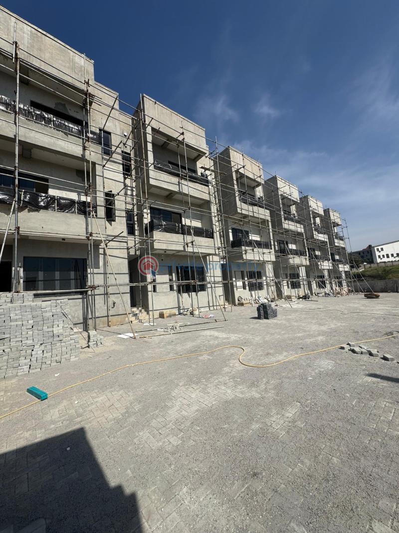 4 bedroom Terraced Duplex For Sale Guzape Abuja Phase 1  - 1