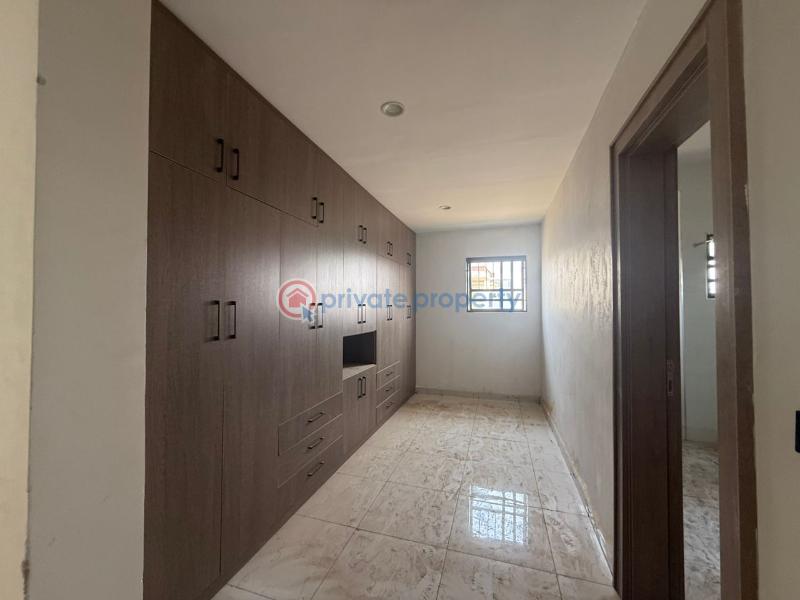 4 bedroom Terraced Duplex For Sale Jahi Abuja Phase 2  - 3