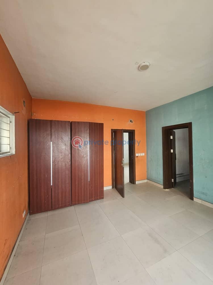 4 bedroom Terraced Duplex For Sale U3 Estate Lekki Phase 1 (right Side) Lekki Phase 1 Lagos - 15