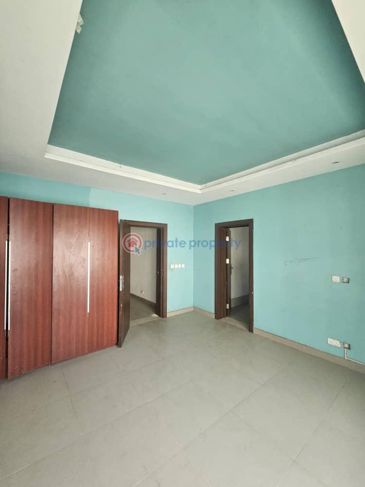 4 bedroom Terraced Duplex For Sale U3 Estate Lekki Phase 1 (right Side) Lekki Phase 1 Lagos - 34