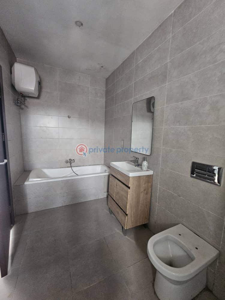 4 bedroom Terraced Duplex For Sale U3 Estate Lekki Phase 1 (right Side) Lekki Phase 1 Lagos - 33