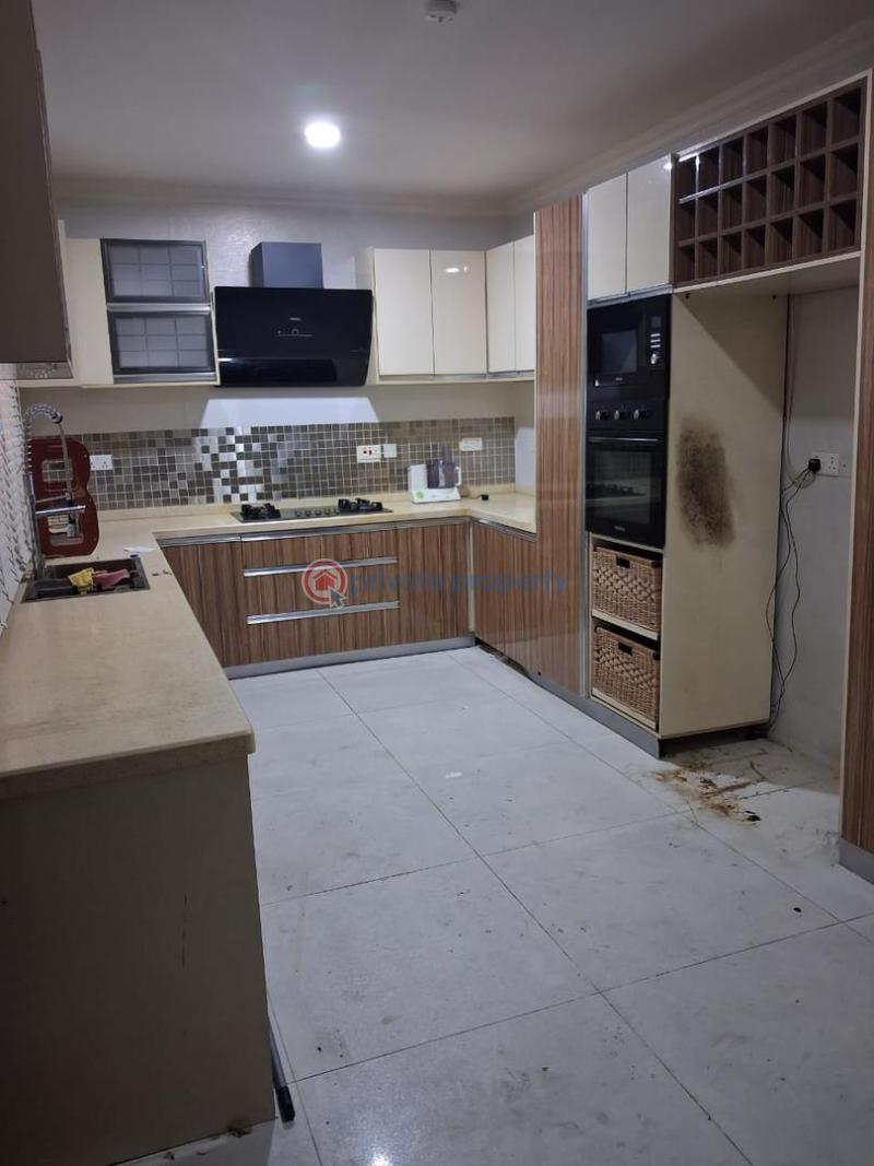 4 bedroom Terraced Duplex For Sale Oniru Victoria Island Lagos - 2