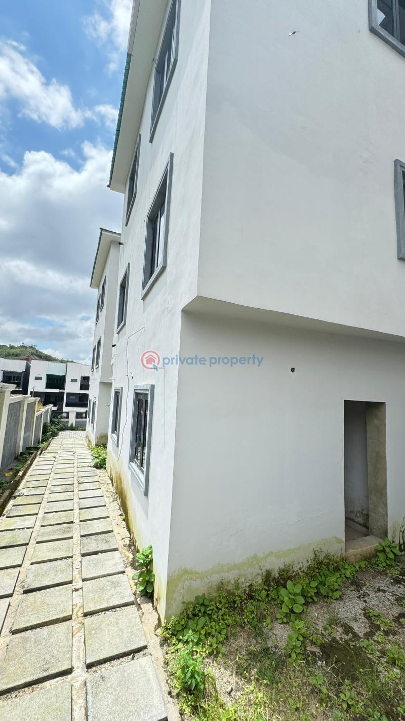 4 bedroom terrace duplex with bq - 8 4 bedroom Terraced Duplex For Sale Guzape Abuja Phase 1  - 8