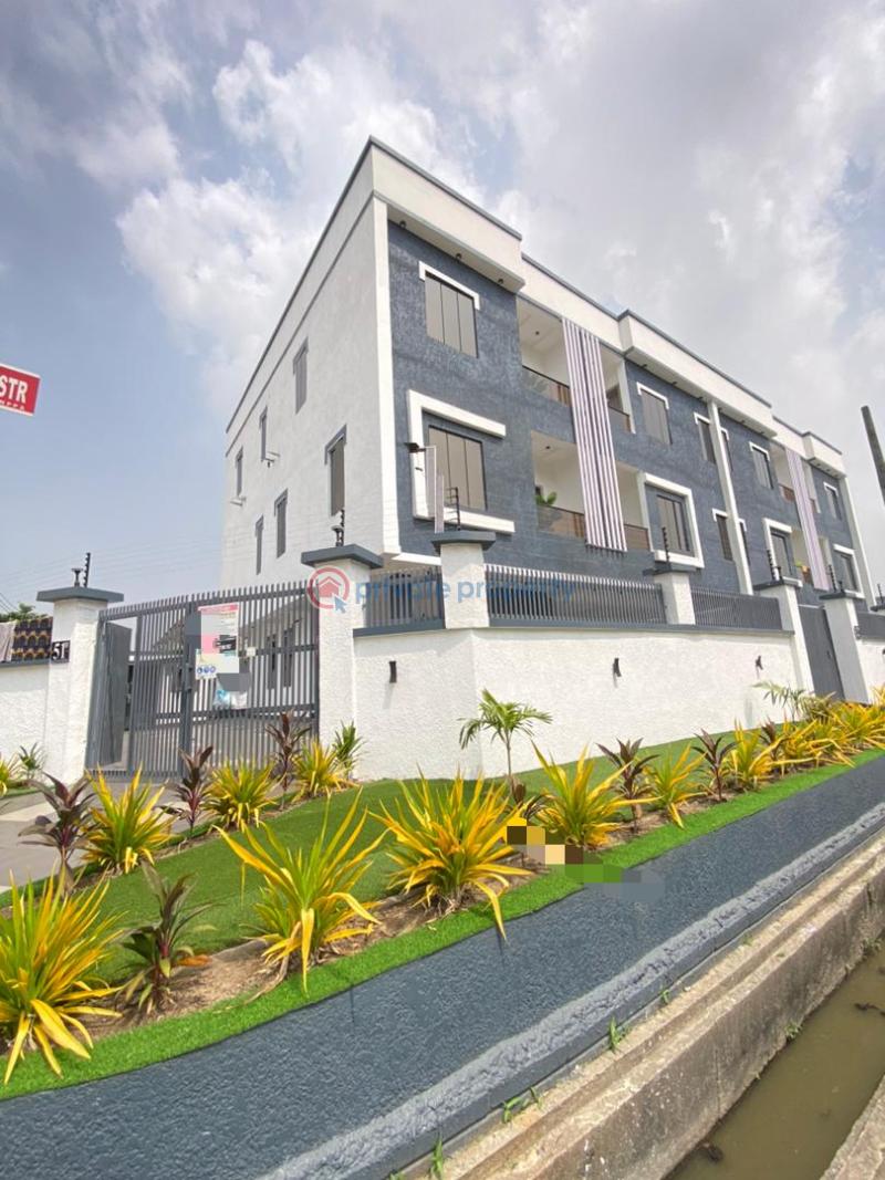 4 bedroom Terraced Duplex For Sale Off Bisola Durosimi Eti Drive Lekki Phase 1 Lekki Phase 1 Lagos - 5