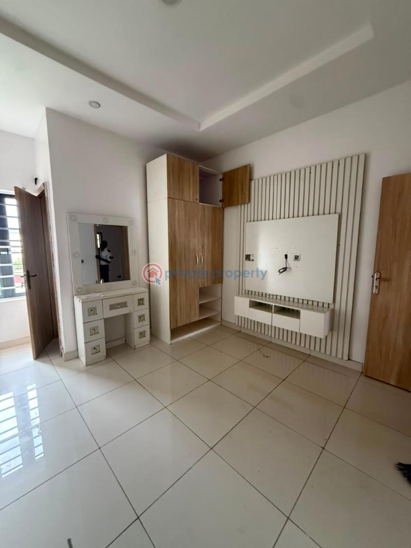 4 bedroom Terraced Duplex For Rent Gra Ikota Lekki Lagos - 10
