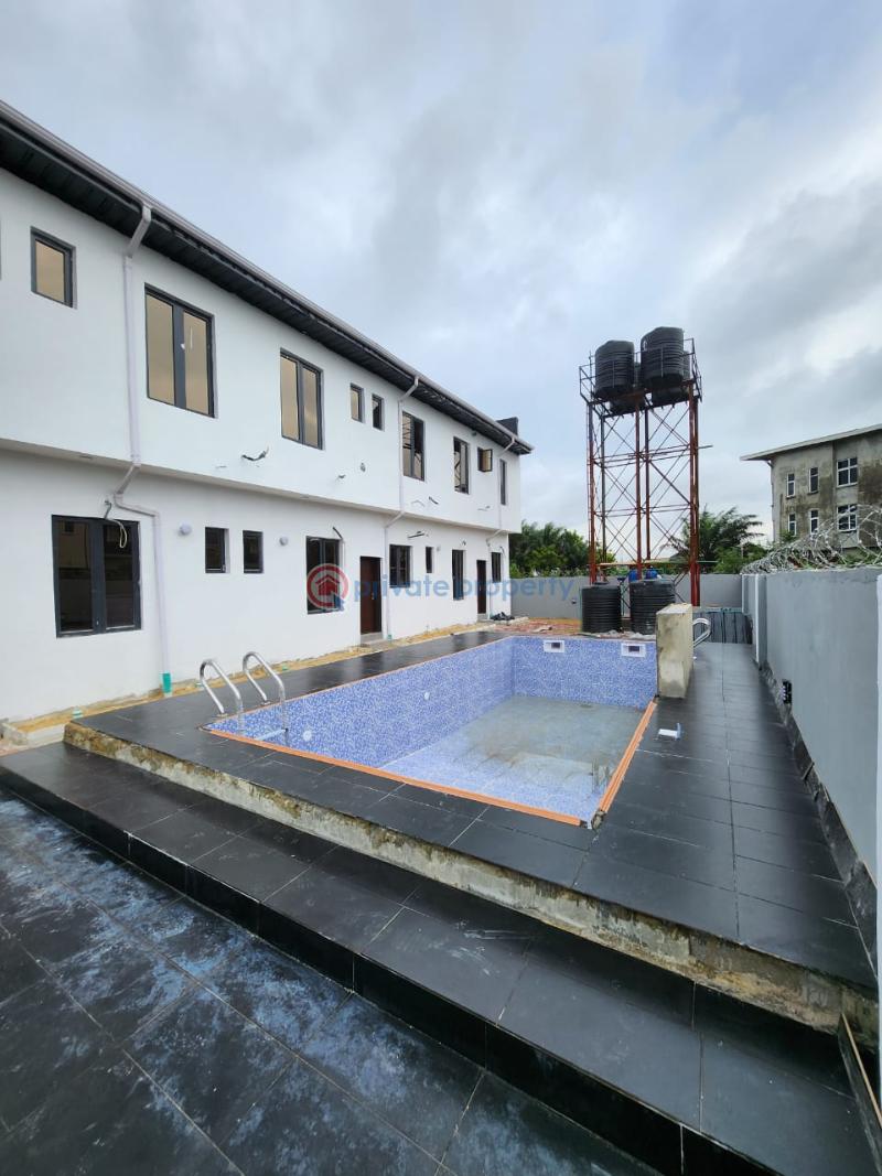 4 bedroom Terraced Duplex For Sale Lekki Scheme 2 Lekki Lagos - 2