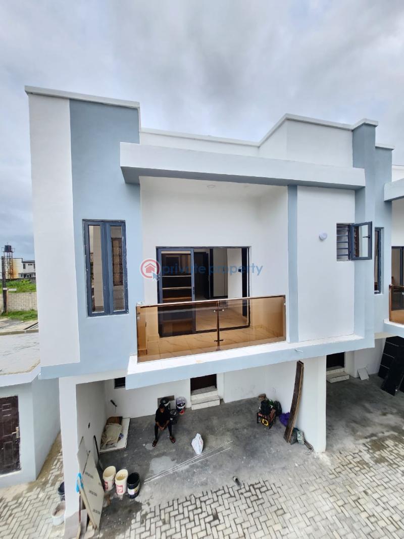 4 bedroom Terraced Duplex For Sale Lekki Scheme 2 Lekki Lagos - 1