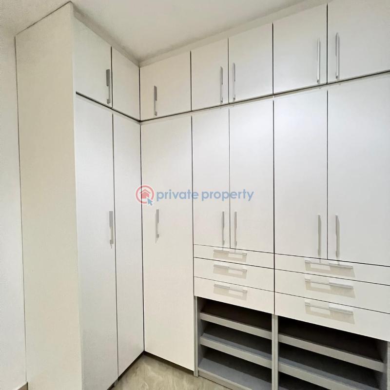 4-bedroom terrace duplex - 1 4 bedroom Terraced Duplex For Sale Osapa Lekki Lagos - 1