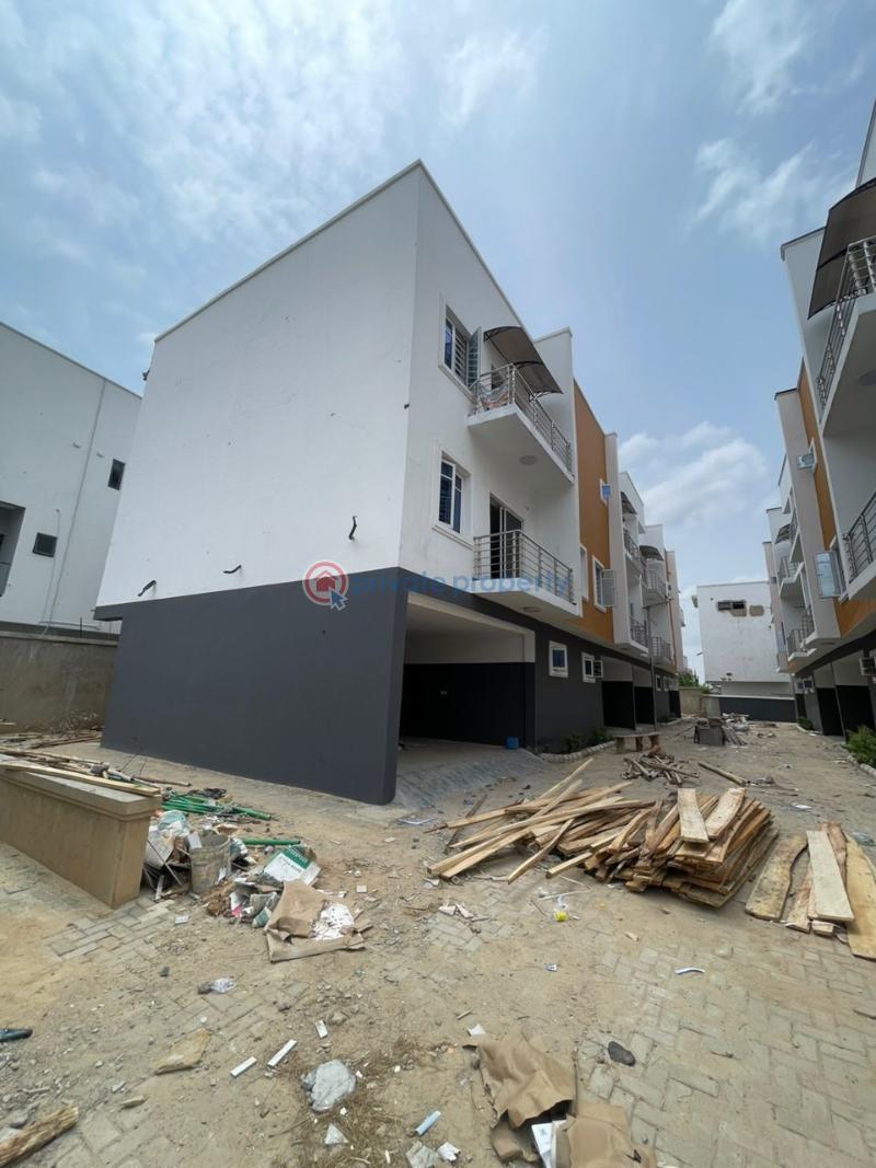 4 bedroom Terraced Duplex For Sale Ogudu GRA Lagos - 5