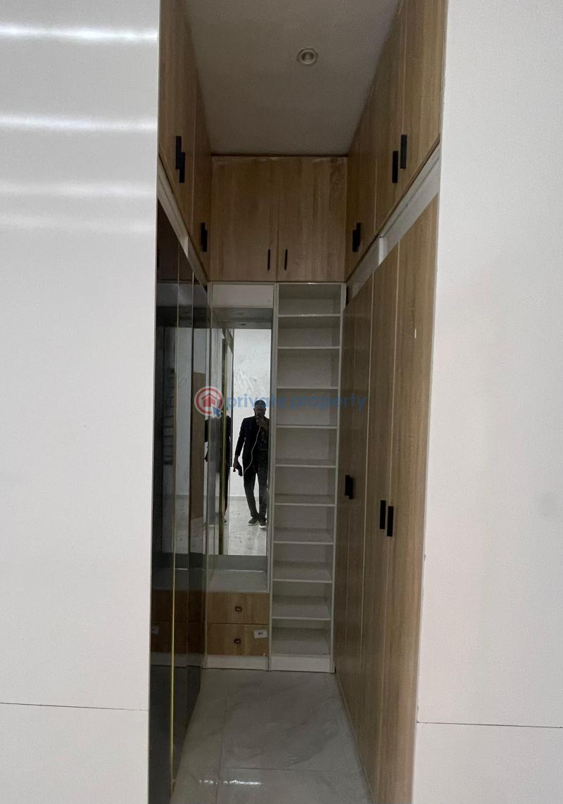 4 bedroom Terraced Duplex For Sale Ikota Lekki Lagos - 10