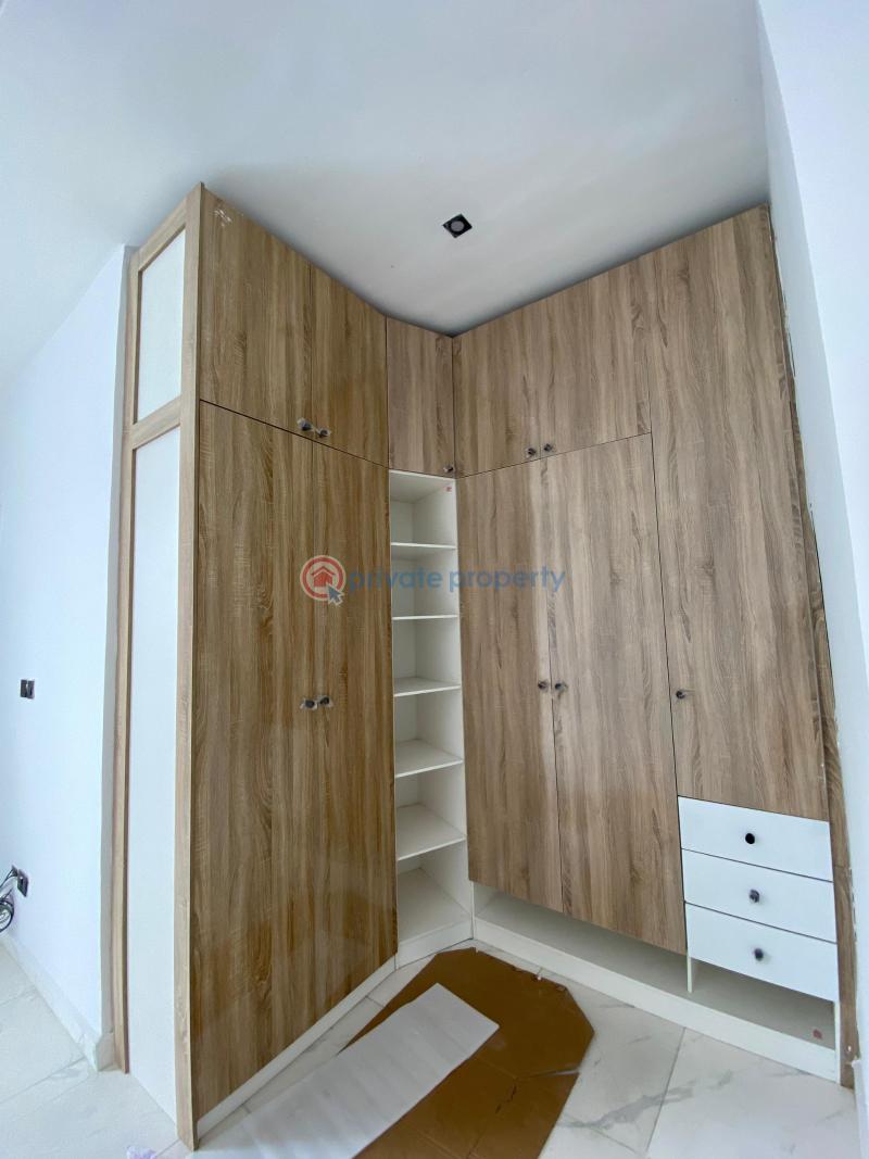 4 bedroom Terraced Duplex For Sale Harris Drive/vgc Lekki Phase 2 Lagos - 14